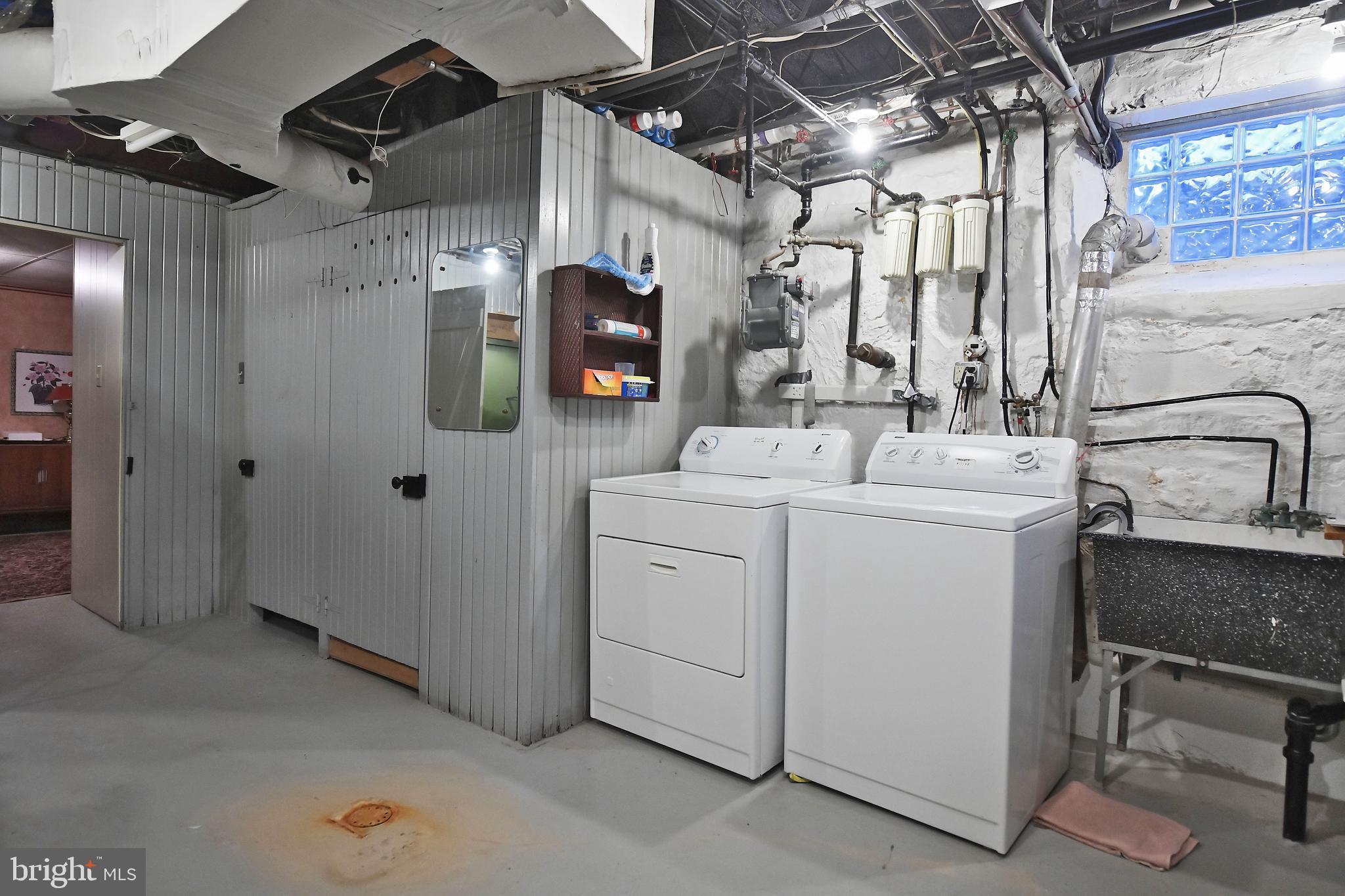 213 Kemble Road Baltimore, MD 21218 - Photo 48 of 66 Lower Level Laundry Area