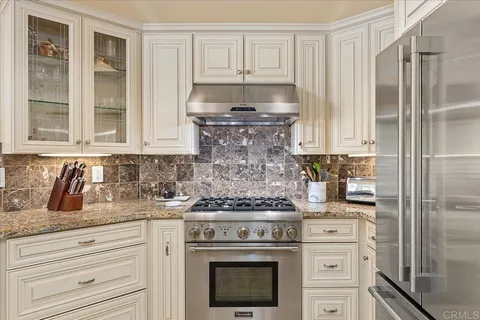 $1,085,000 | 1203 Via Apuesto, San Marcos, CA 92078