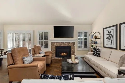 $1,085,000 | 1203 Via Apuesto, San Marcos, CA 92078