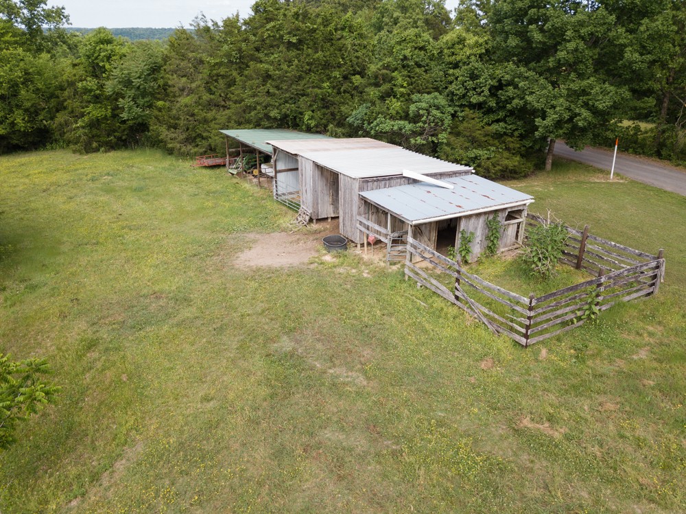 225 Sherman Road Charlotte, TN 37036 - Photo 61 of 69