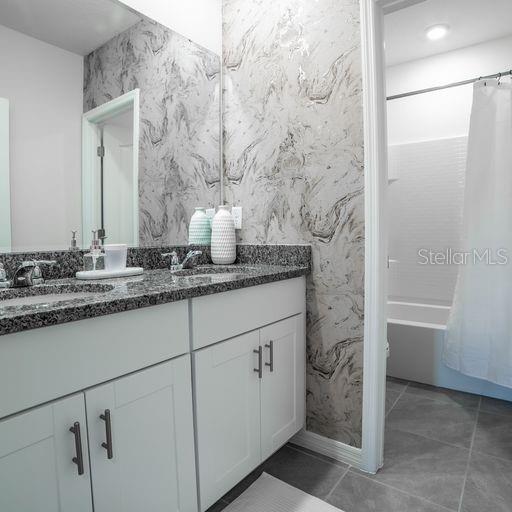 7868 Oak Reflection Loop Davenport, FL 33837 - Photo 17 of 30