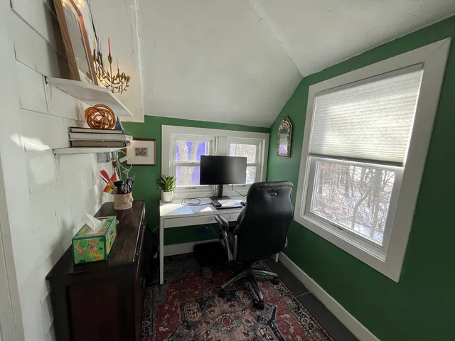 $2,500 | 32 Hautevale Street, Unit 2, Boston, MA 02131