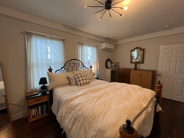 $2,500 | 32 Hautevale Street, Unit 2, Boston, MA 02131