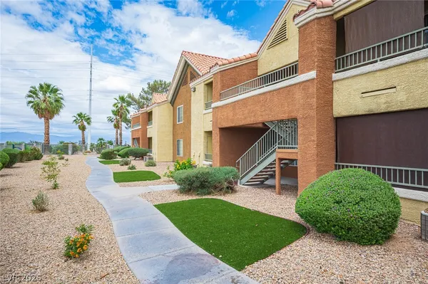 $225,000 | 2120 Ramrod Avenue, Unit 927, Henderson, NV 89014