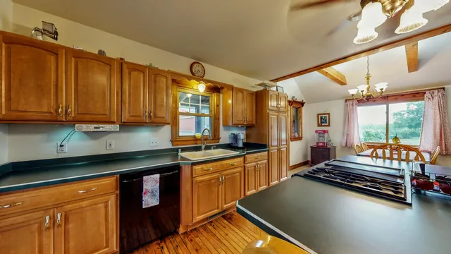 $698,900 | N7295 Manske Road, Milford, WI 53551