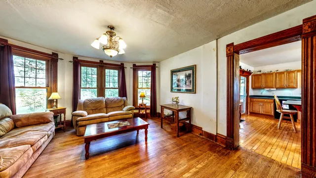 $698,900 | N7295 Manske Road, Milford, WI 53551