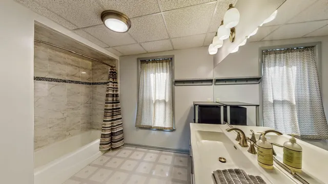 $698,900 | N7295 Manske Road, Milford, WI 53551