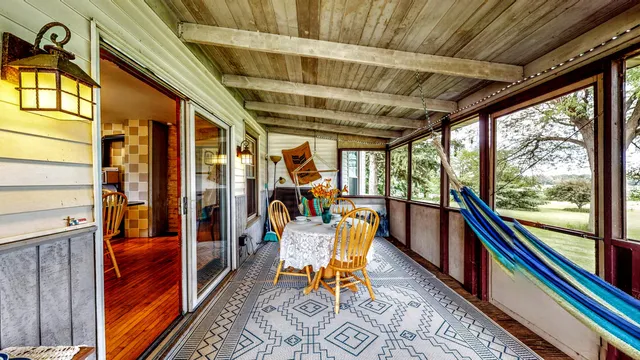 $698,900 | N7295 Manske Road, Milford, WI 53551