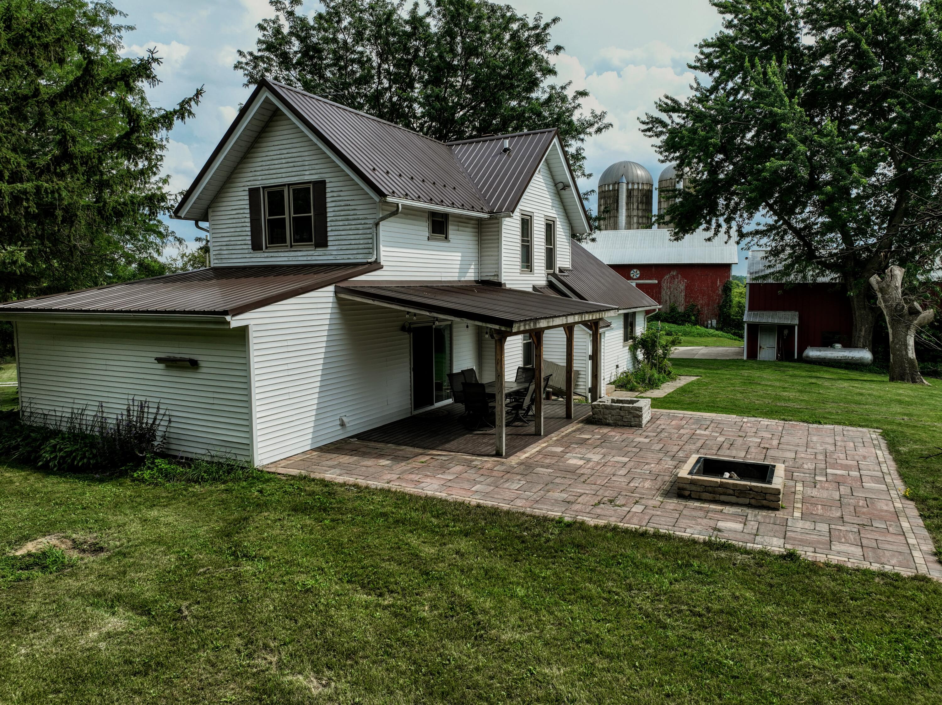 N7295 Manske Road Milford, WI 53551 - Photo 75 of 113 DJI_0811