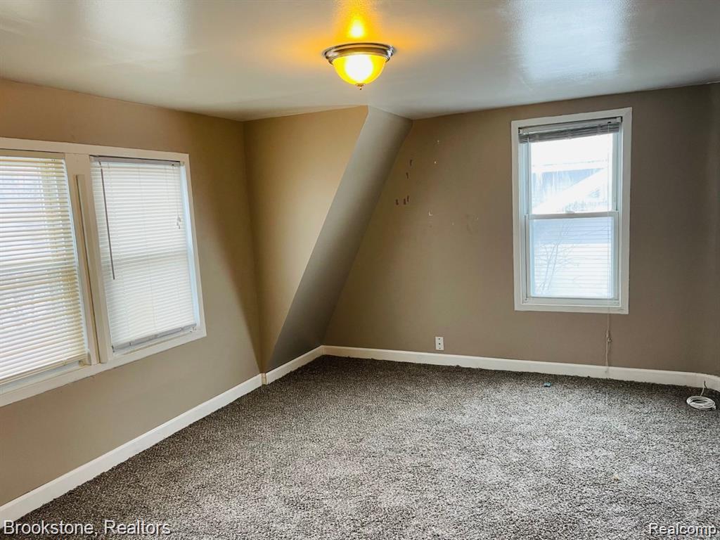 1258 Franklin Road Berkley, MI 48072 - Photo 6 of 11
