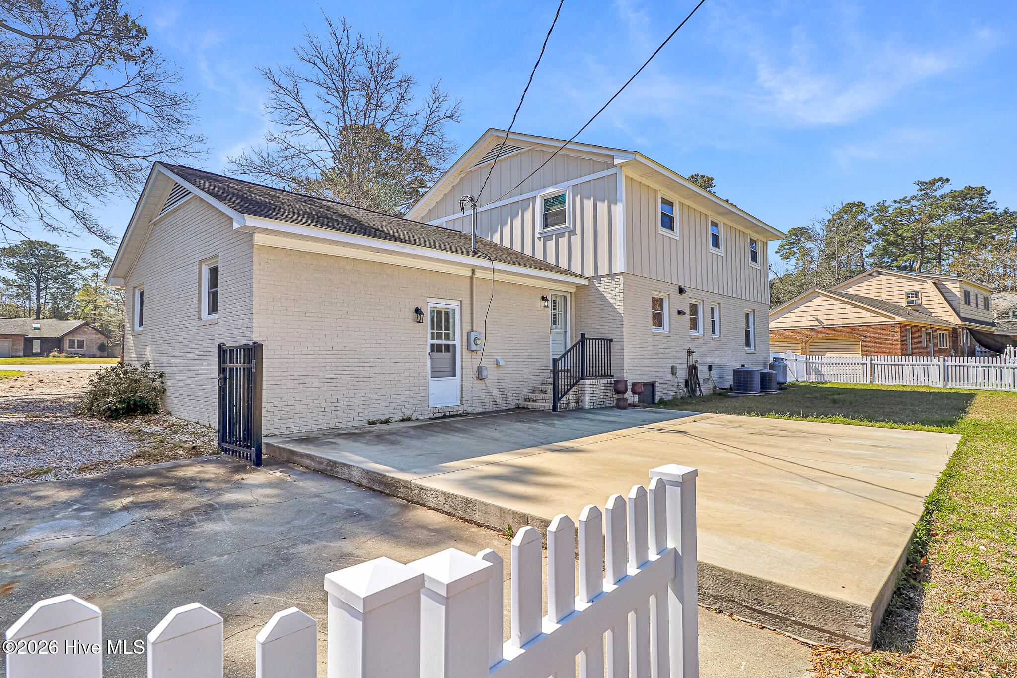 3208 Country Club Road Morehead City, NC 28557 - Photo 35 of 49 Back of House