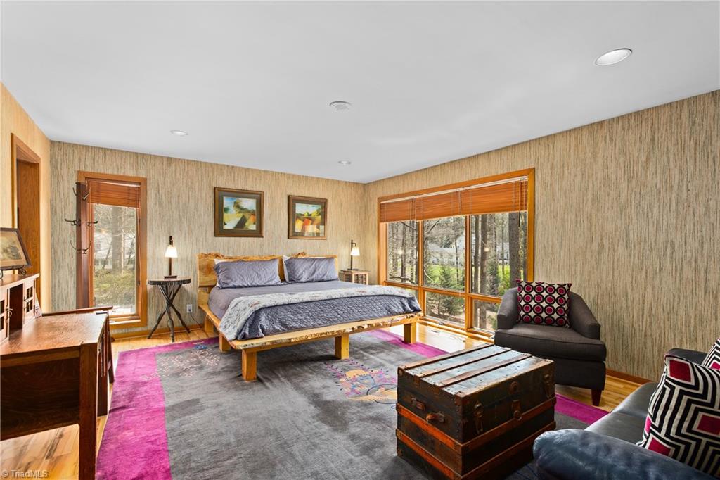 1007 Wickliff Avenue High Point, NC 27262 - Photo 20 of 47