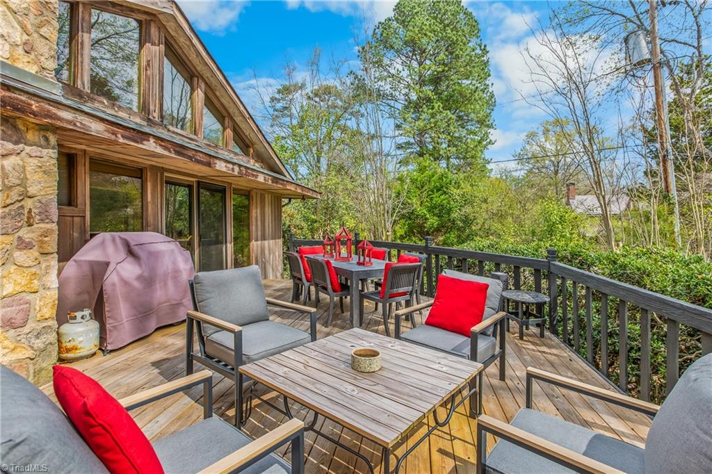 1007 Wickliff Avenue High Point, NC 27262 - Photo 38 of 47