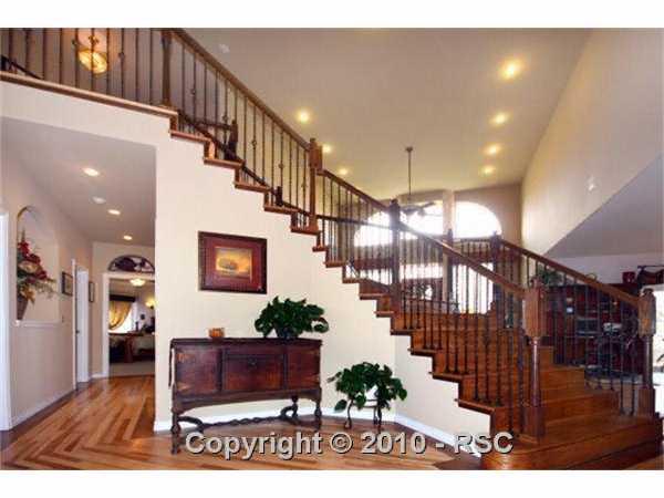 605 Struthers Loop Colorado Springs, CO 80921 - Photo 3 of 16 Gallery Image 3
