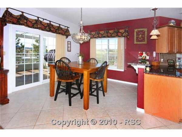 605 Struthers Loop Colorado Springs, CO 80921 - Photo 8 of 16 Gallery Image 8