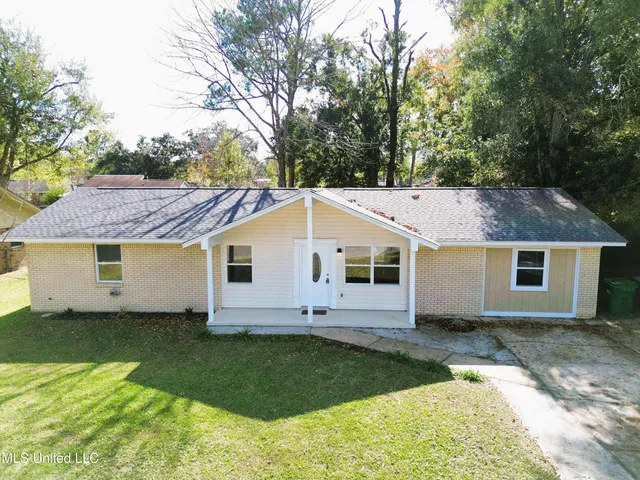 $194,900 | 16301 Trenton Drive, Biloxi, MS 39532