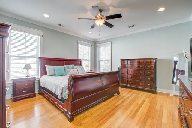 $875,000 | 214 Clouter Creek Drive, Charleston, SC 29492