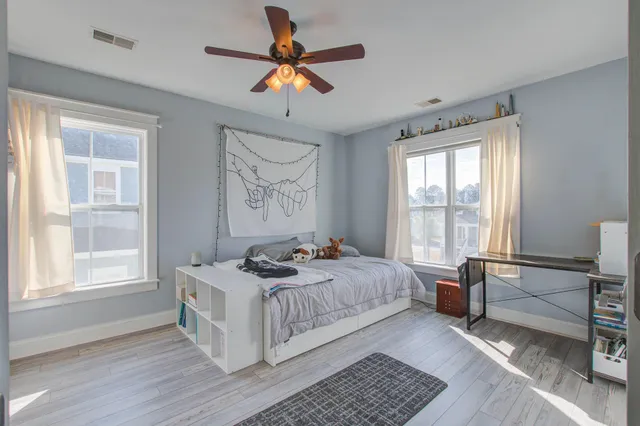 $875,000 | 214 Clouter Creek Drive, Charleston, SC 29492