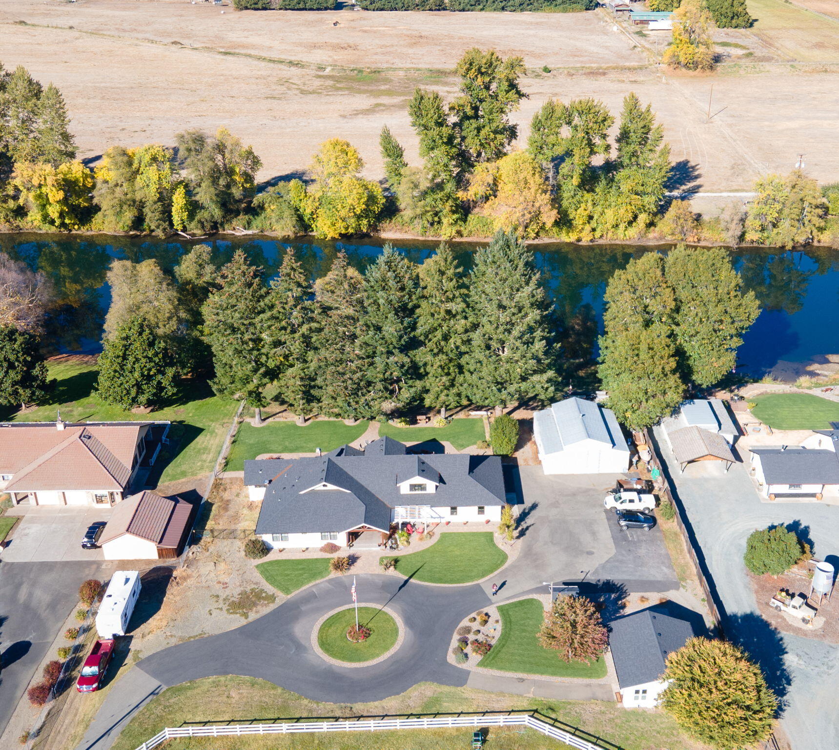 4500 Leonard Road Grants Pass, OR 97527 - Photo 1 of 68 81-web-or-mls-4500-leonard-rd