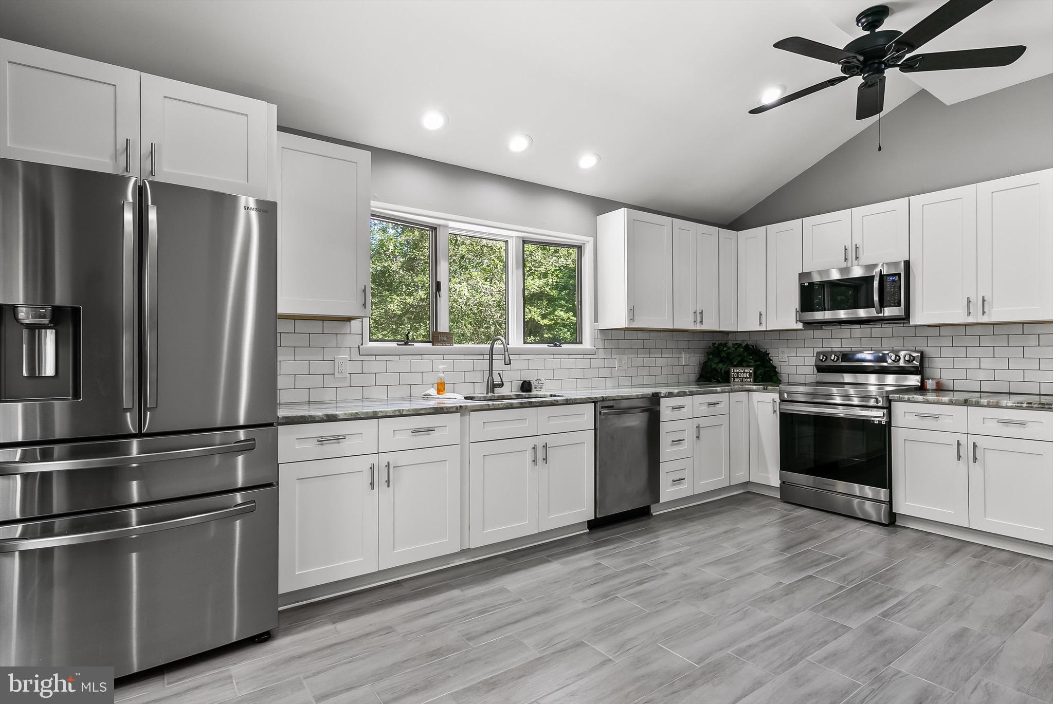 161 Egret Road Marlton, NJ 08053 - Photo 3 of 44 Gallery Image 3