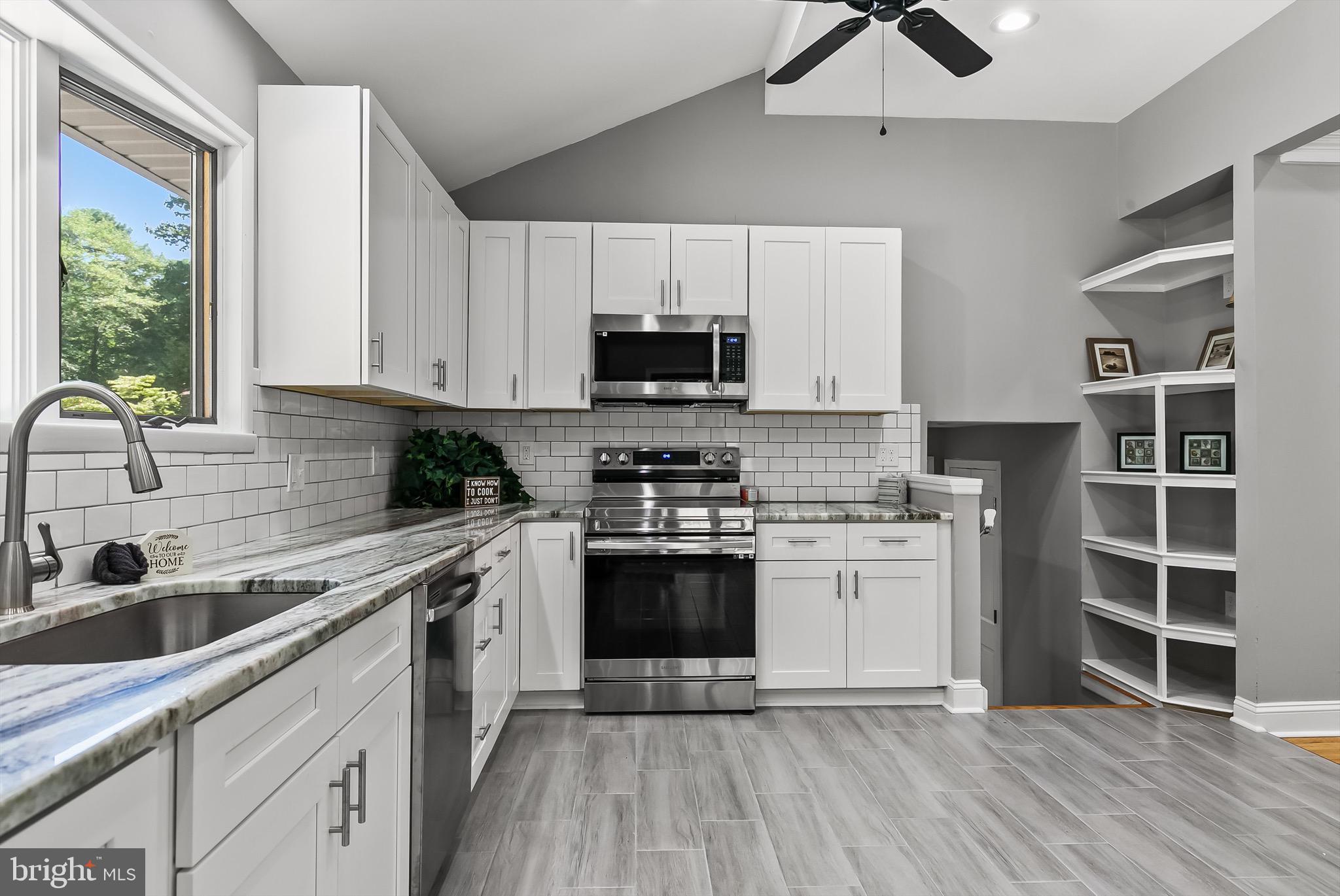 161 Egret Road Marlton, NJ 08053 - Photo 4 of 44 Gallery Image 4