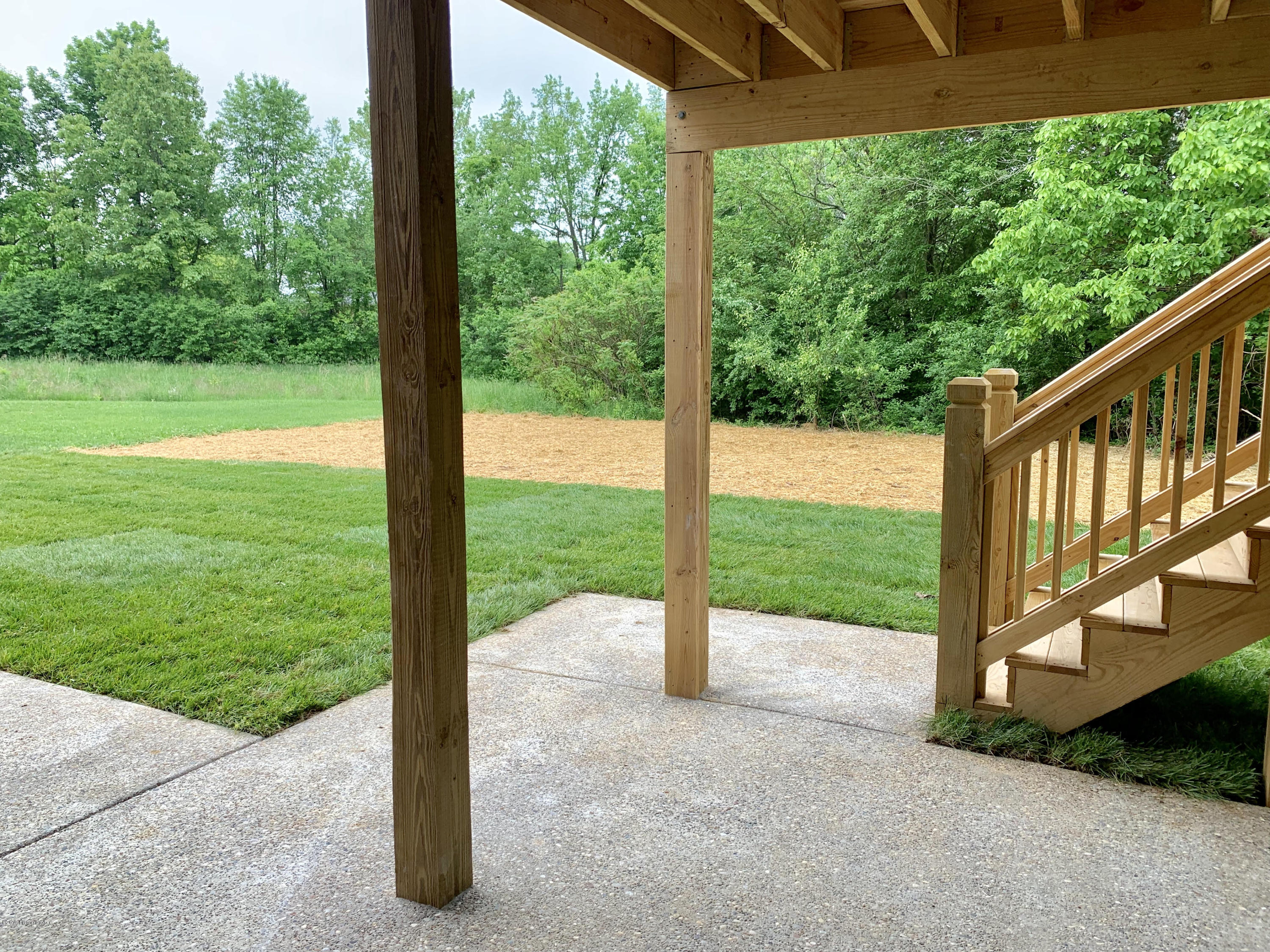 6404 El Rancho Road Louisville, KY 40291 - Photo 25 of 26 unnamed (2)