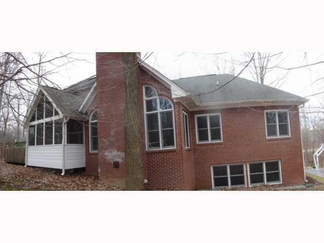 8057 Sargent Ridge Indianapolis, IN 46256 - Photo 2 of 12 Gallery Image 2
