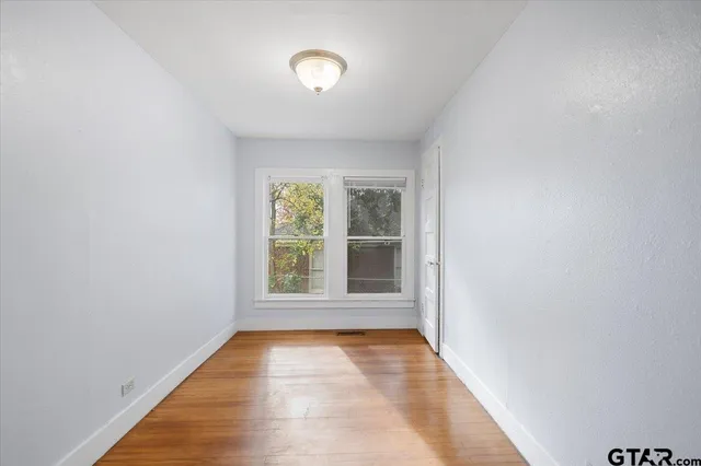 $235,000 | 832 South Bois D Arc Avenue, Tyler, TX 75701