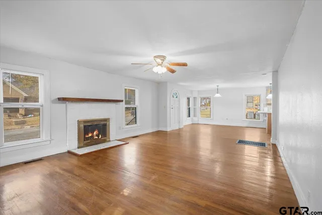 $235,000 | 832 South Bois D Arc Avenue, Tyler, TX 75701