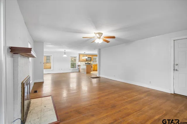 $235,000 | 832 South Bois D Arc Avenue, Tyler, TX 75701