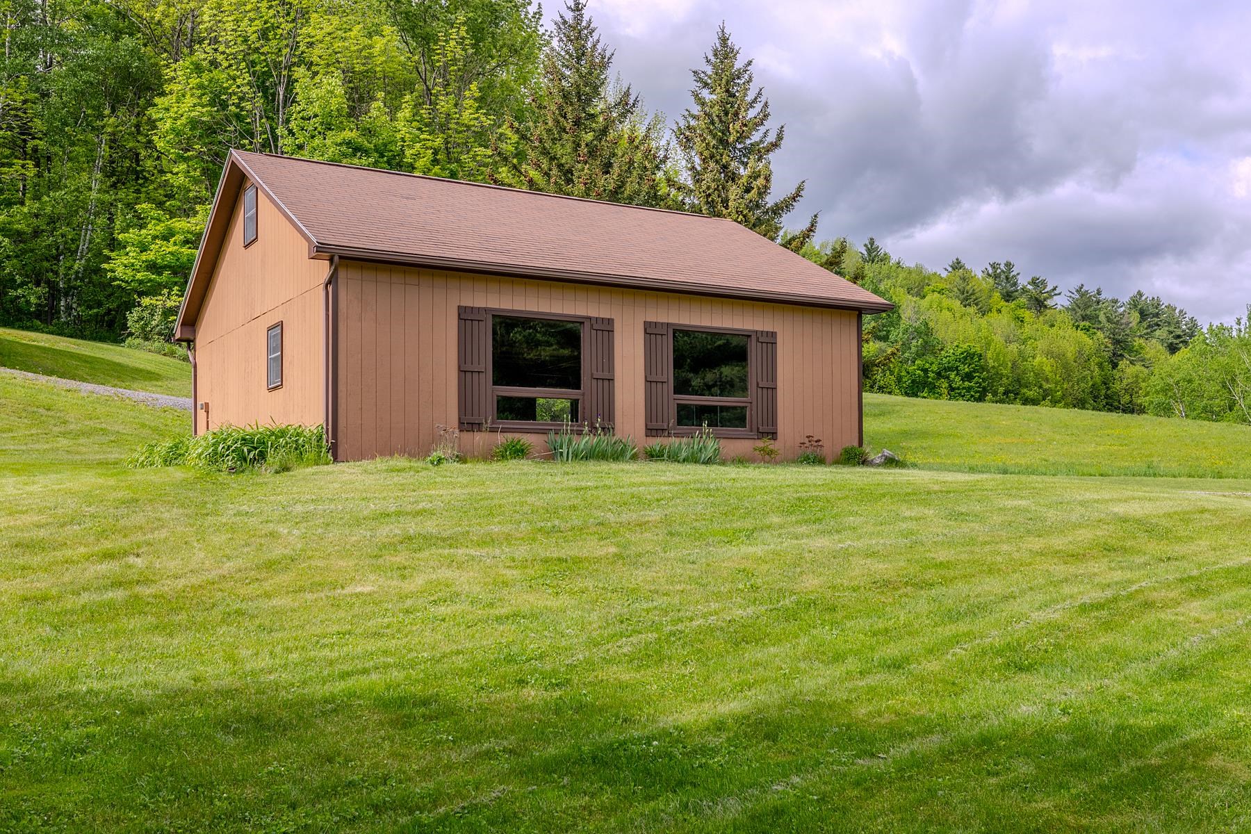 358 High Meadow Way Danby, VT 05761 - Photo 6 of 30