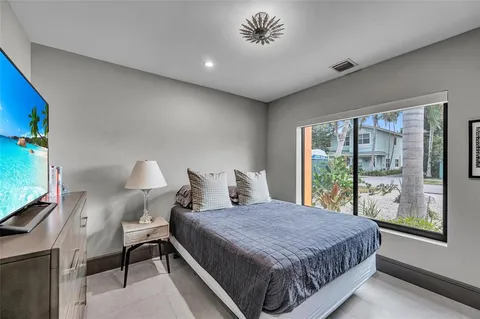 $1,595,000 | 309 Northeast 21st Court, Wilton Manors, FL 33305