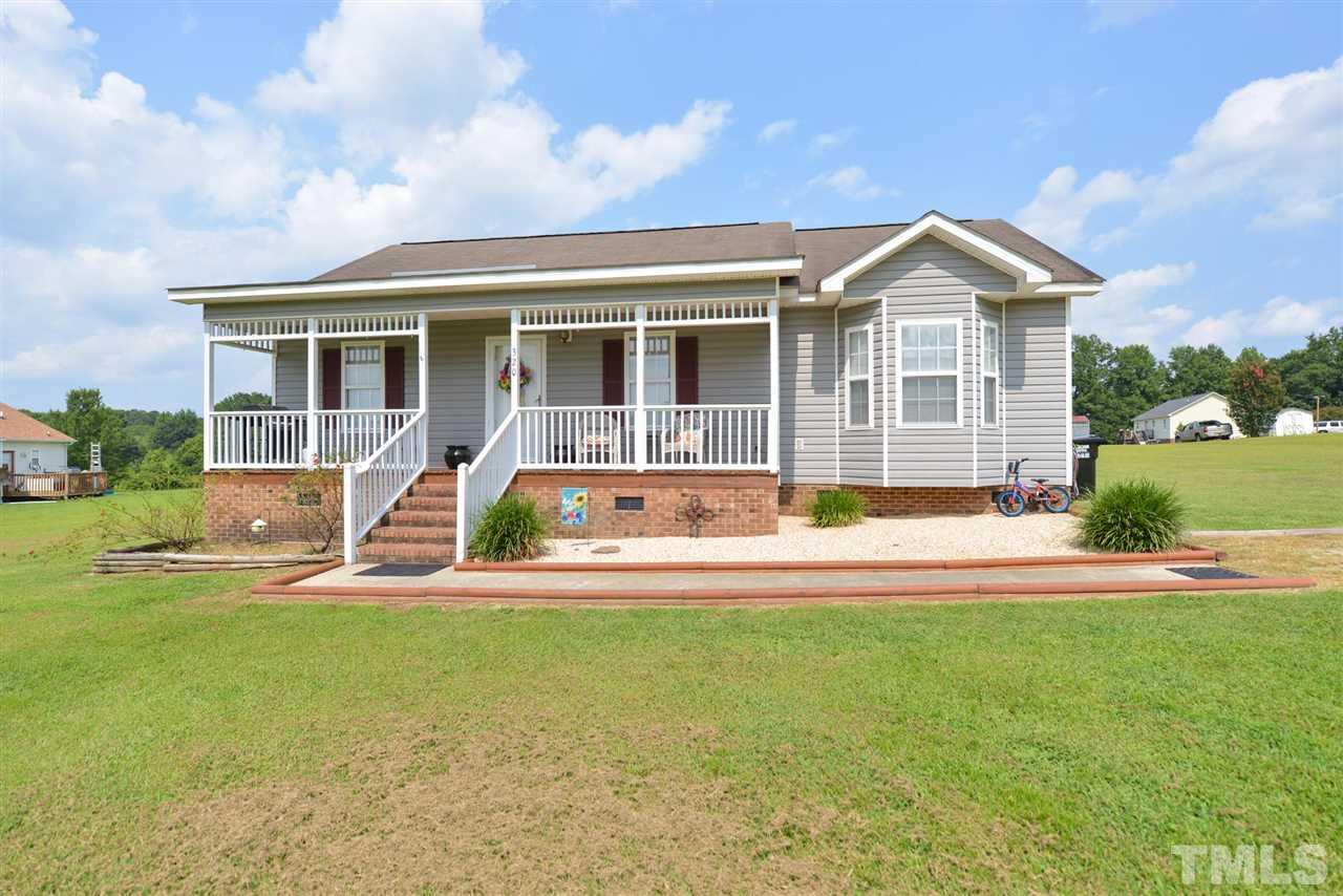 320 Old Roberts Road Benson, NC 27504 - Photo 3 of 5 Gallery Image 3