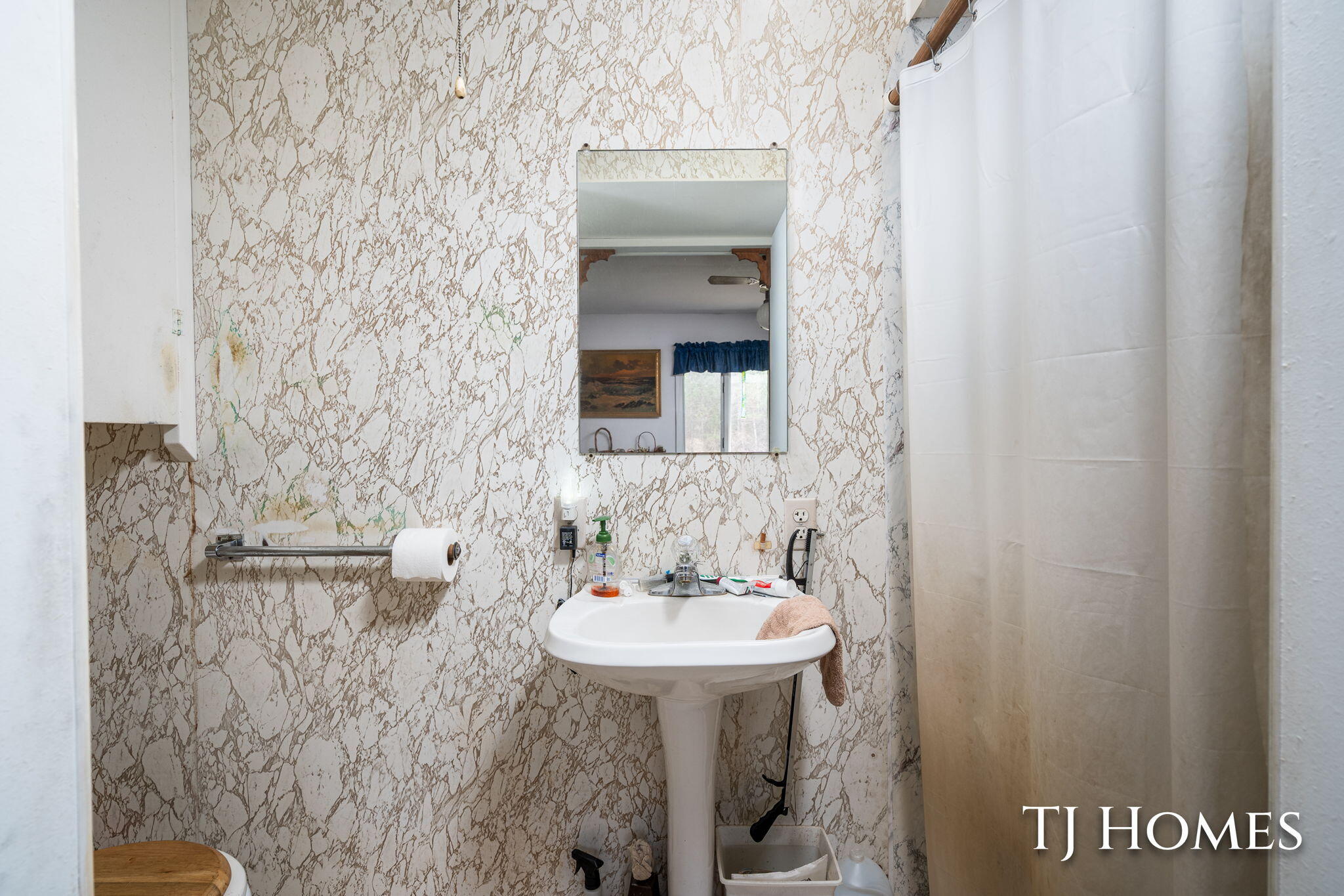 5818 East Sternberg Road Fruitport, MI 49415 - Photo 19 of 42 33-web-or-mls-5818 E Sternberg Rd-26