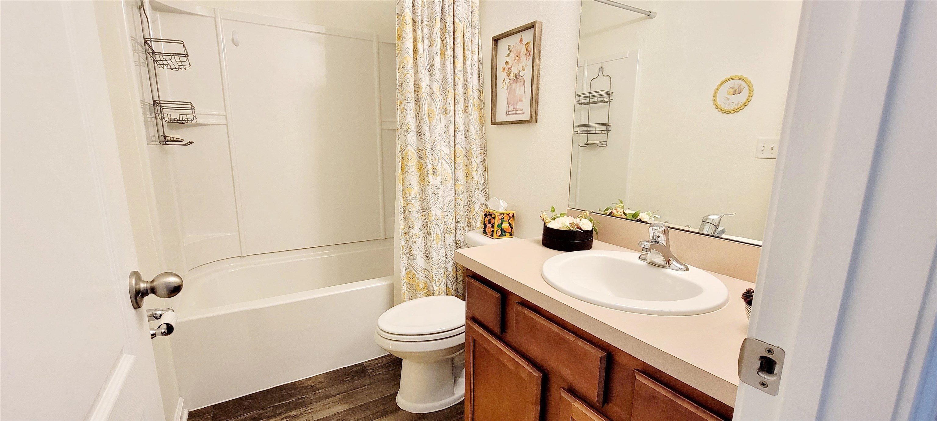 82 Whitland Way St. Augustine, FL 32086 - Photo 12 of 24 a bathroom with a sink toilet and shower