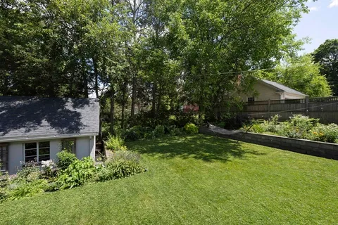 $2,245,000 | 156 Common Street, Belmont, MA 02478