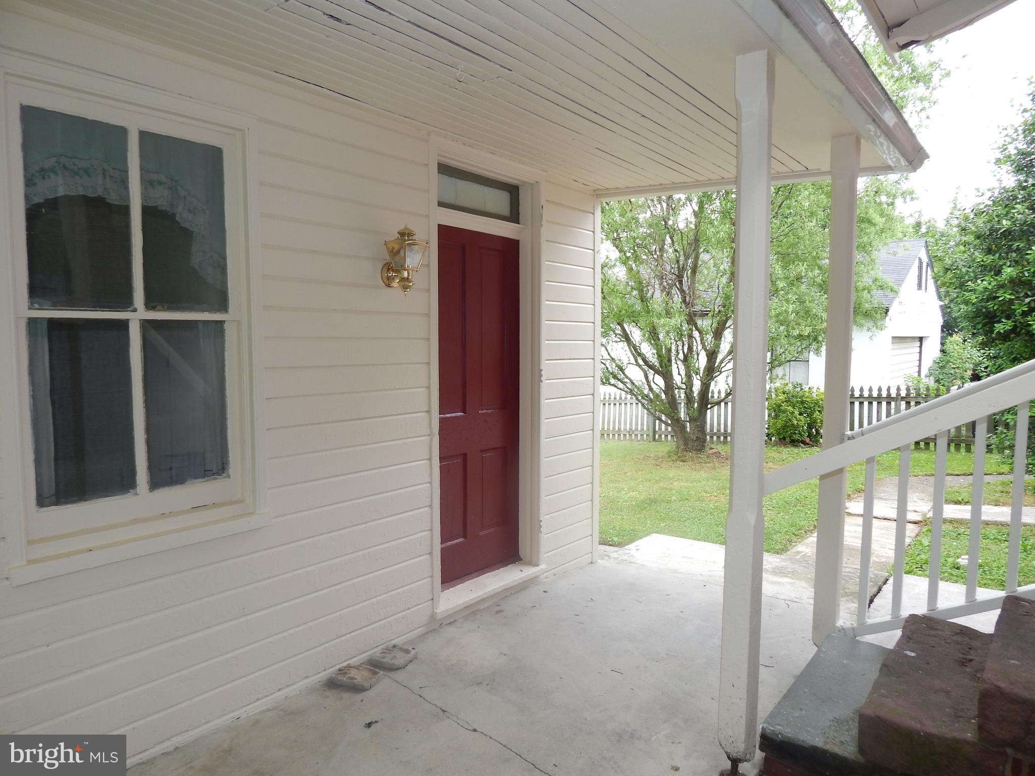 29 Baltimore Street Spring Grove, PA 17362 - Photo 24 of 32 Summer Kitchen