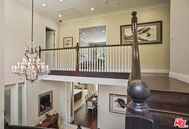 a view of a livingroom with furniture and windows