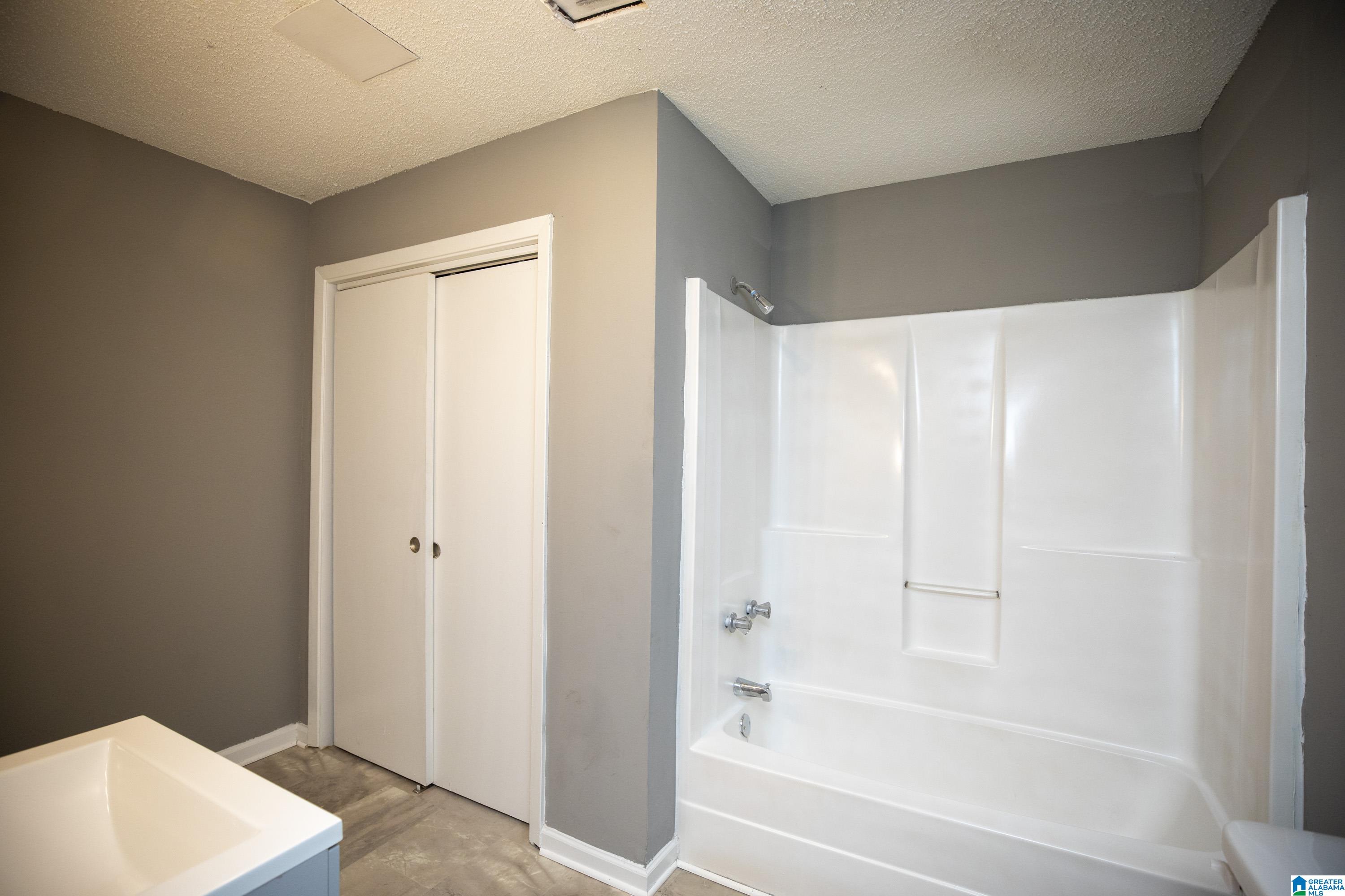95 Meadow Lane Jasper, AL 35504 - Photo 9 of 13 Gallery Image 9