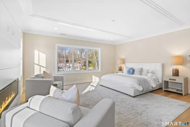 $4,899,000 | 10 Tierney Lane, Westport, CT 06880