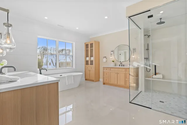 $4,899,000 | 10 Tierney Lane, Westport, CT 06880