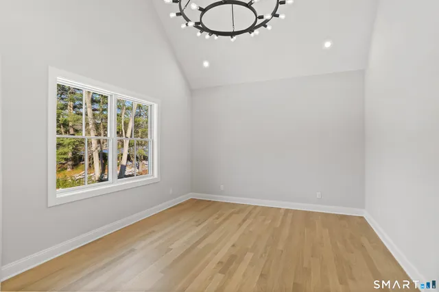 $4,899,000 | 10 Tierney Lane, Westport, CT 06880