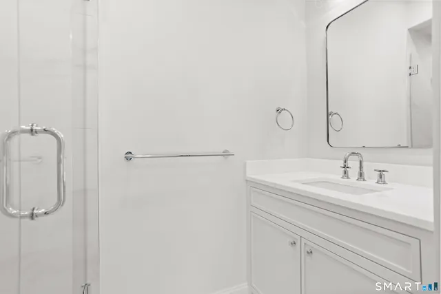 $4,899,000 | 10 Tierney Lane, Westport, CT 06880