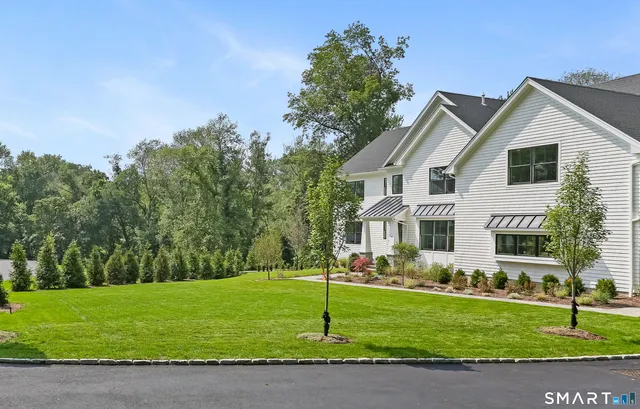 $4,899,000 | 10 Tierney Lane, Westport, CT 06880