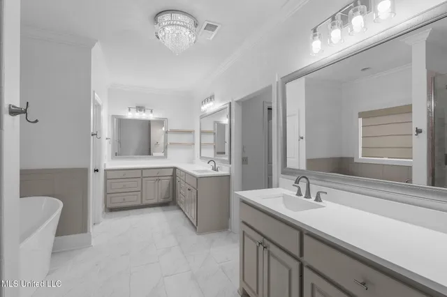 $665,000 | 155 Beaufort Circle, Madison, MS 39110