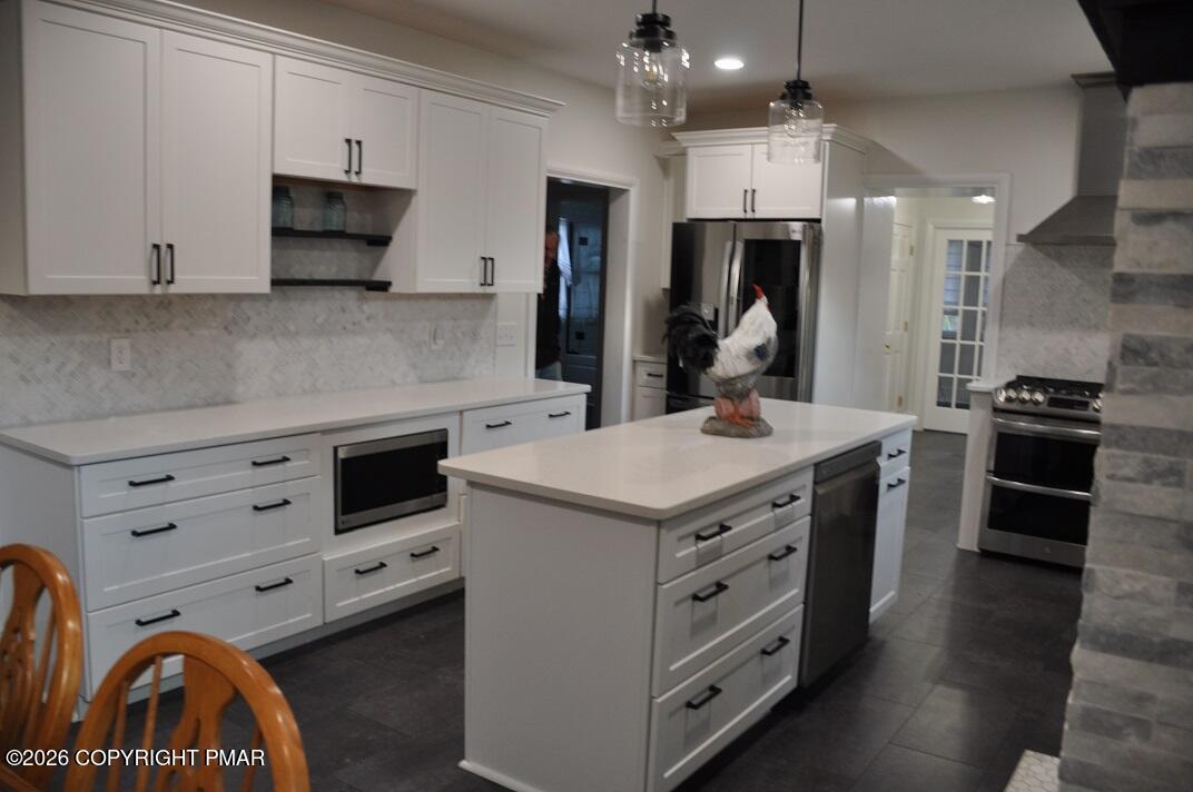 1642 Kunkletown Road Saylorsburg, PA 18353 - Photo 5 of 27 KItchen with island from dining area