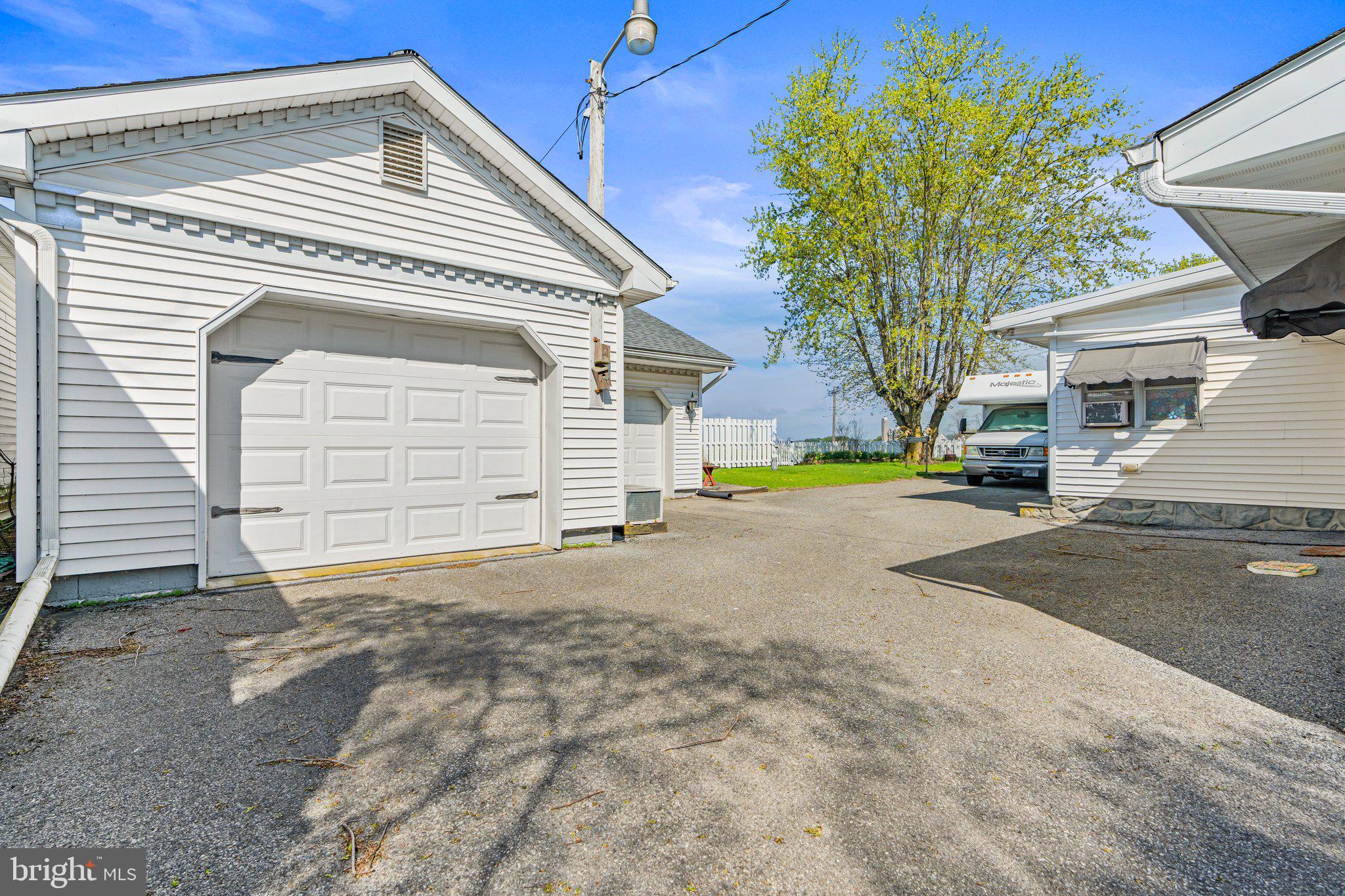 1080 Georgetown Road Paradise, PA 17562 - Photo 49 of 59 detached garage