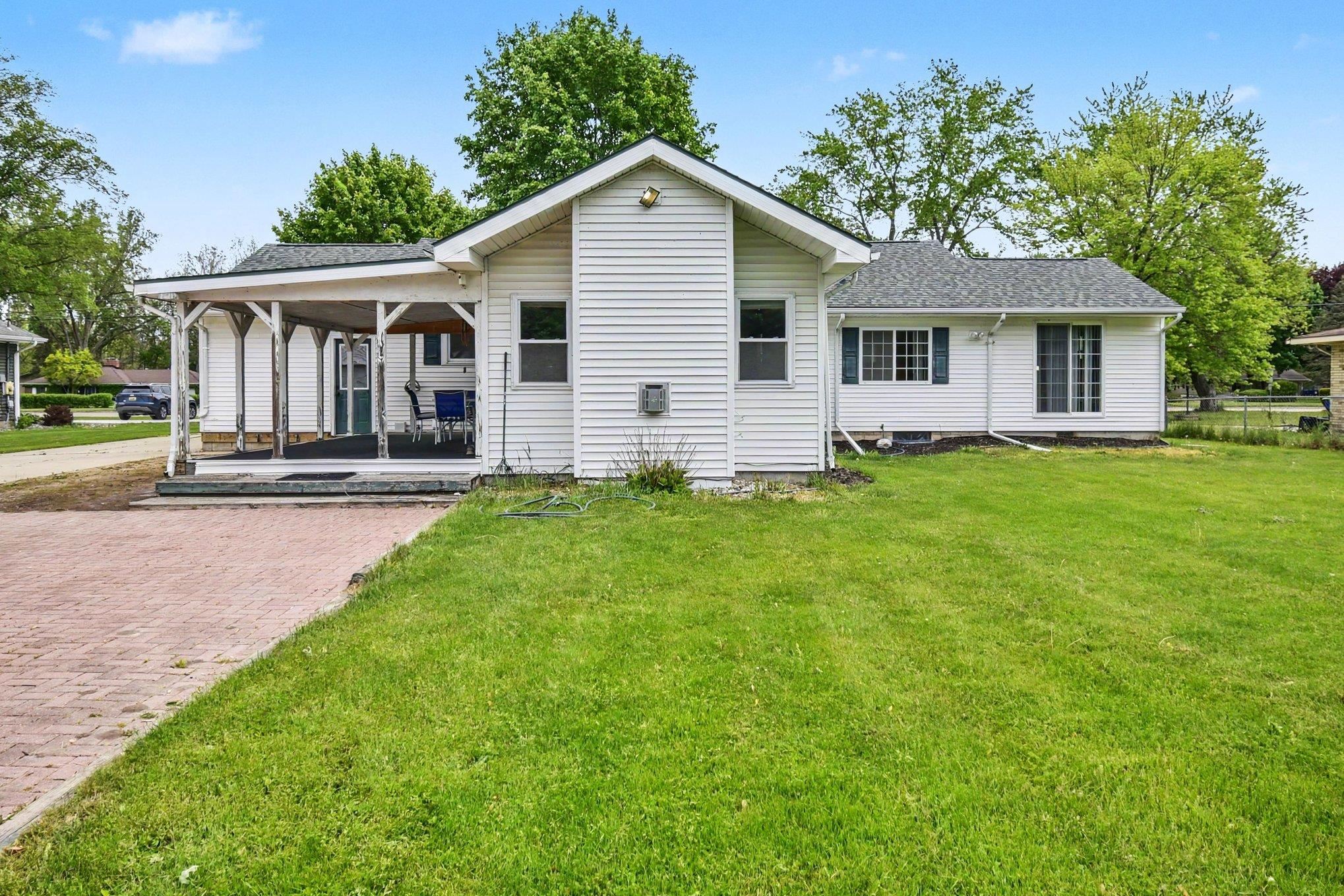 2861 Midland Road Saginaw, MI 48603 - Photo 21 of 30