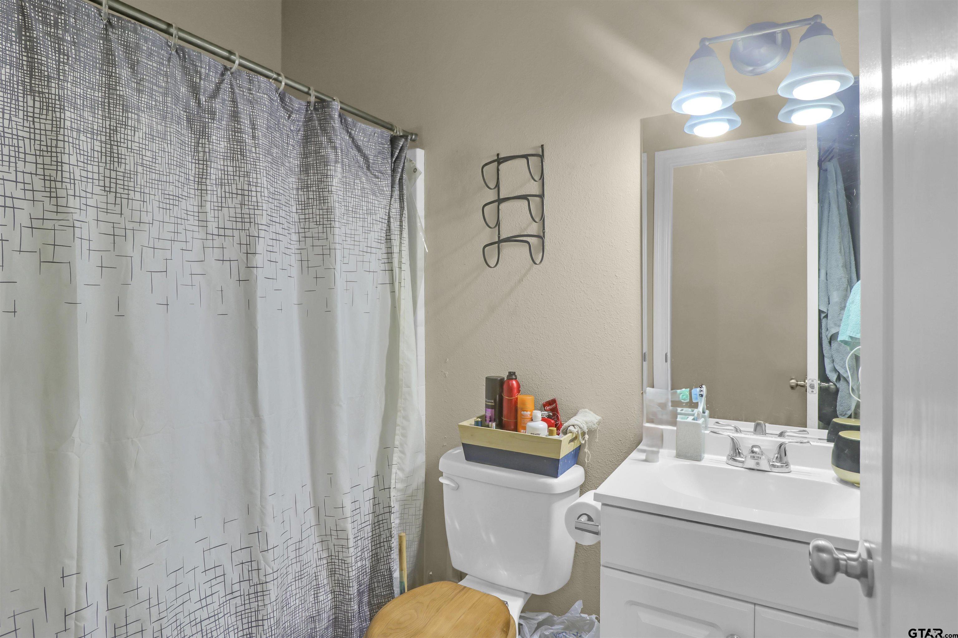 514 County Road 1201 Rusk, TX 75785 - Photo 3 of 29