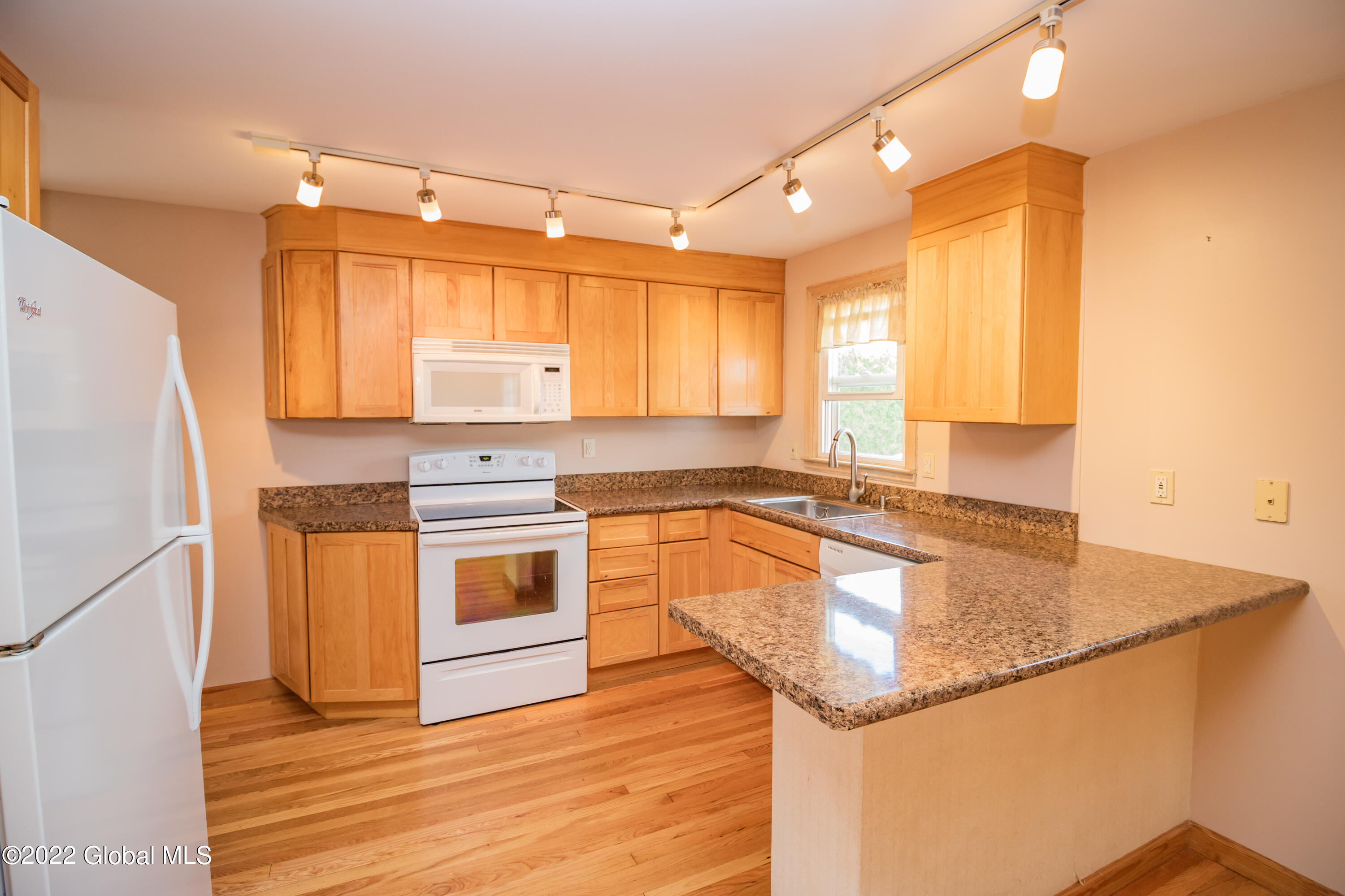 1134 Fort Hunter-12